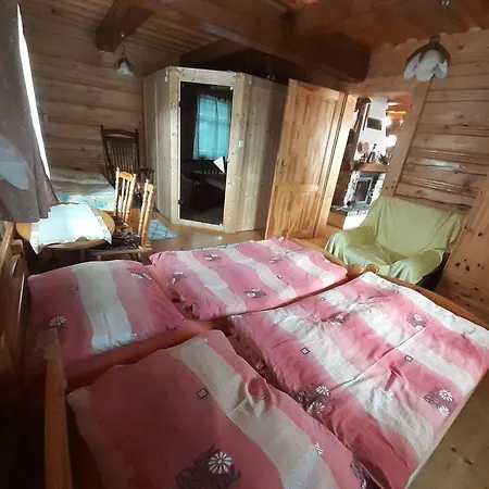 Drevenica Deni Chalet